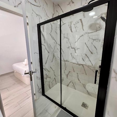 Estudio Playa La Misericordia Малага Екстериор снимка