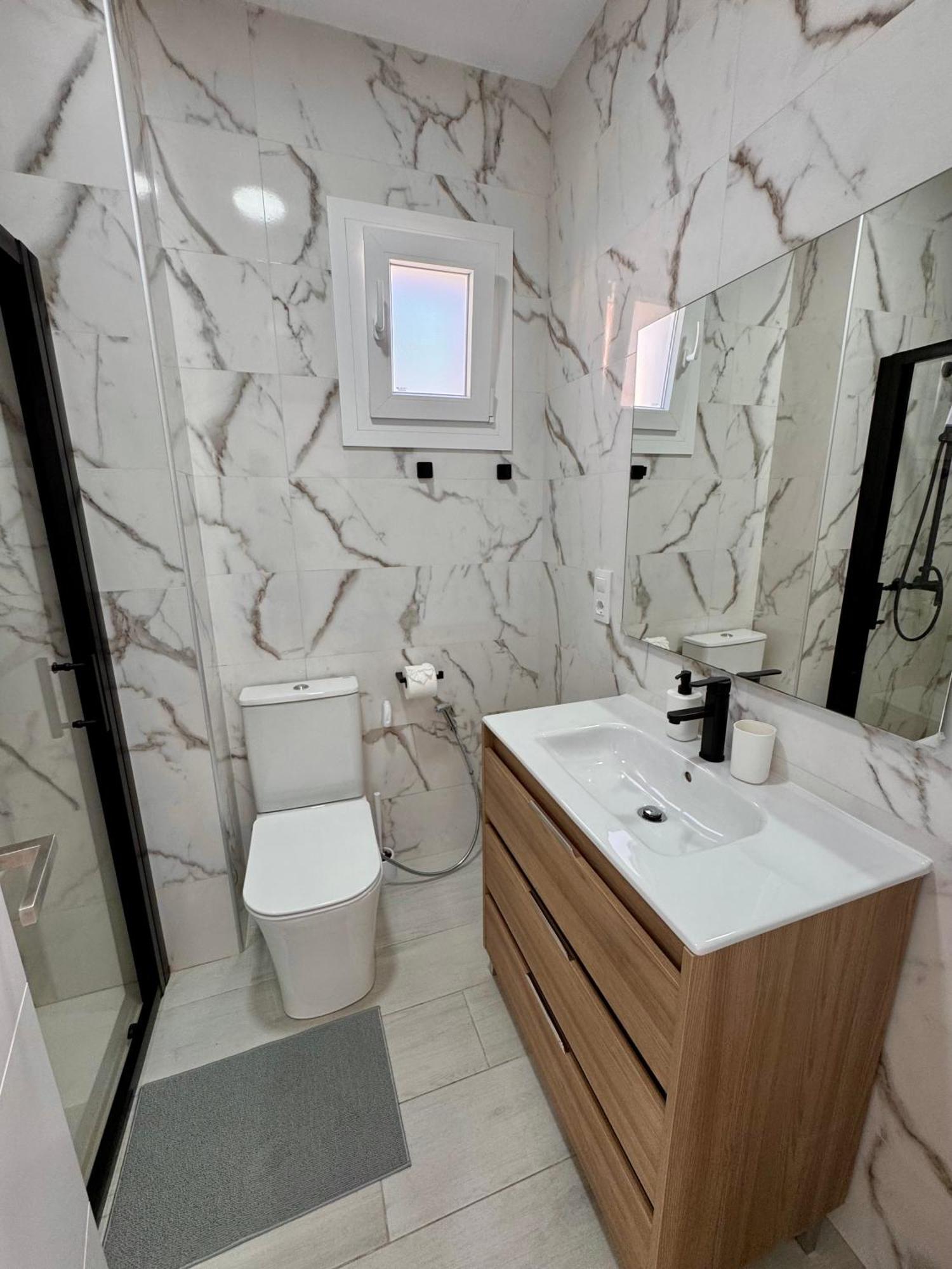 Estudio Playa La Misericordia Малага Екстериор снимка